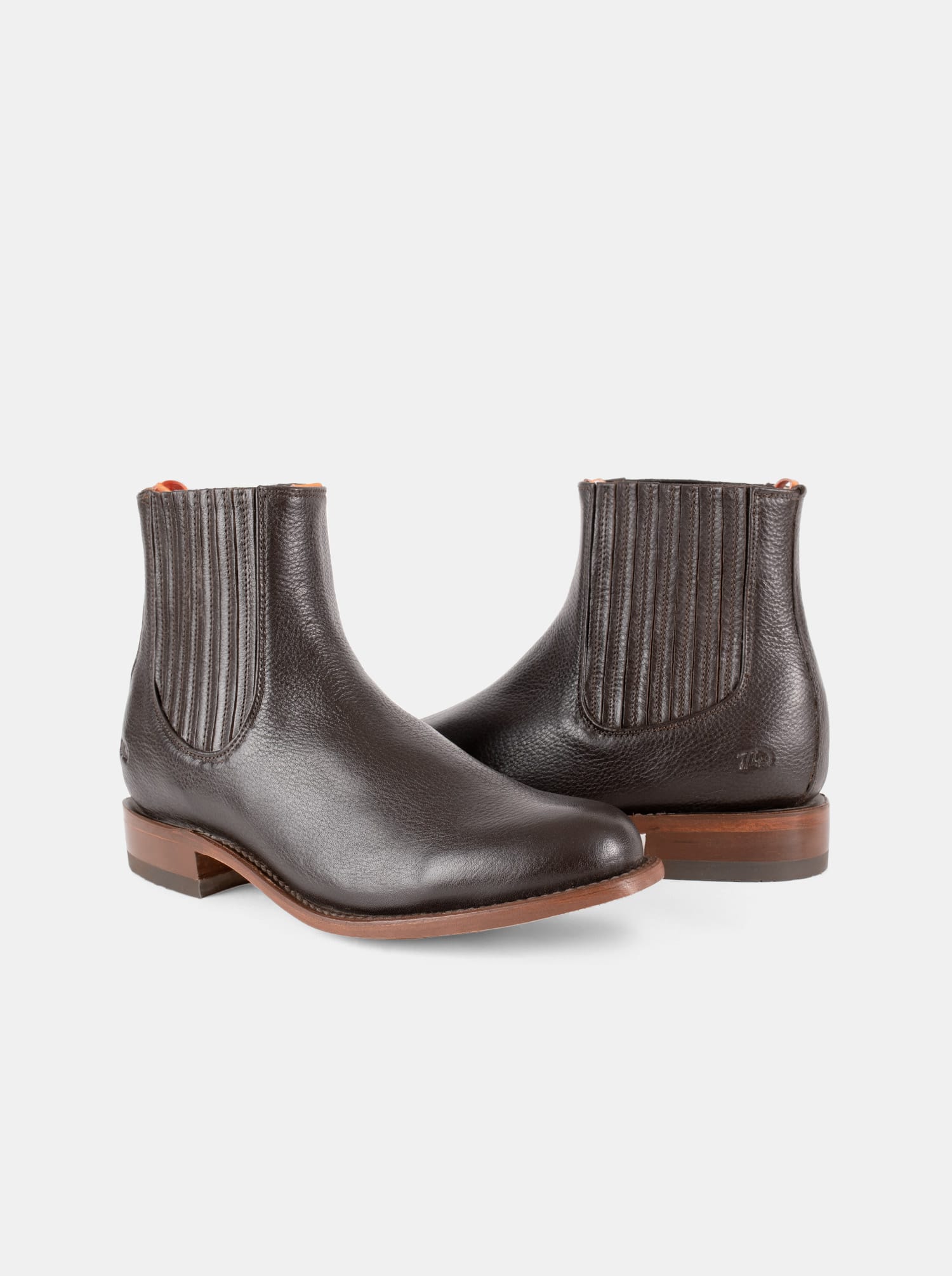 Botín Charro con Suela de Cuero Rainbow Choco Estilo 6000
