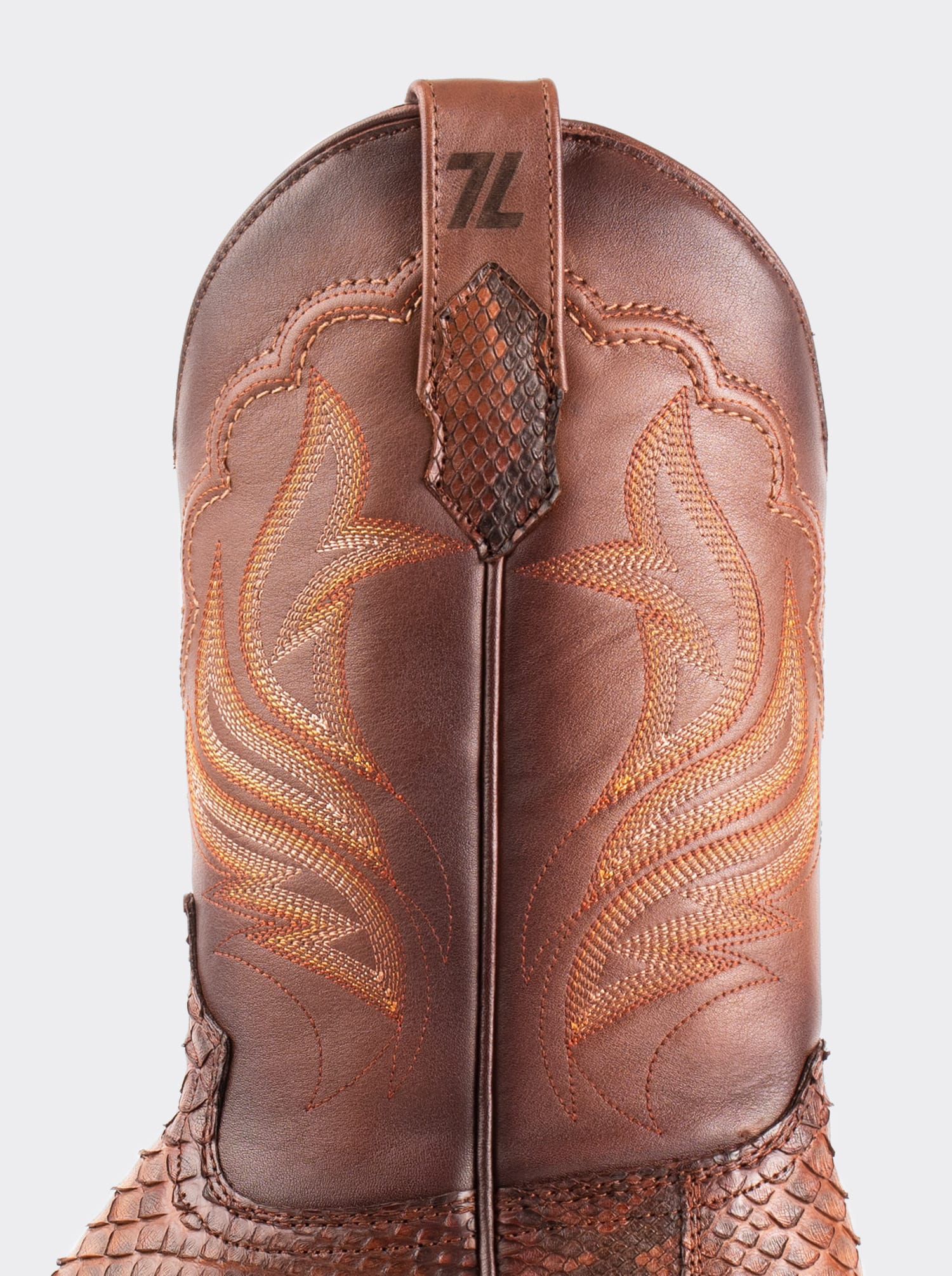 Bota Rodeo con Suela de Cuero en Piel Genuina de Pitón Caramel Estilo 1558