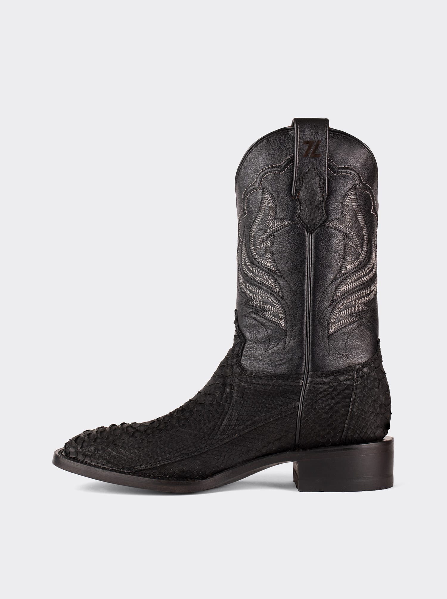 Bota Rodeo con Suela de Cuero en Piel Genuina de Pitón Nobuck Negro Estilo 1558