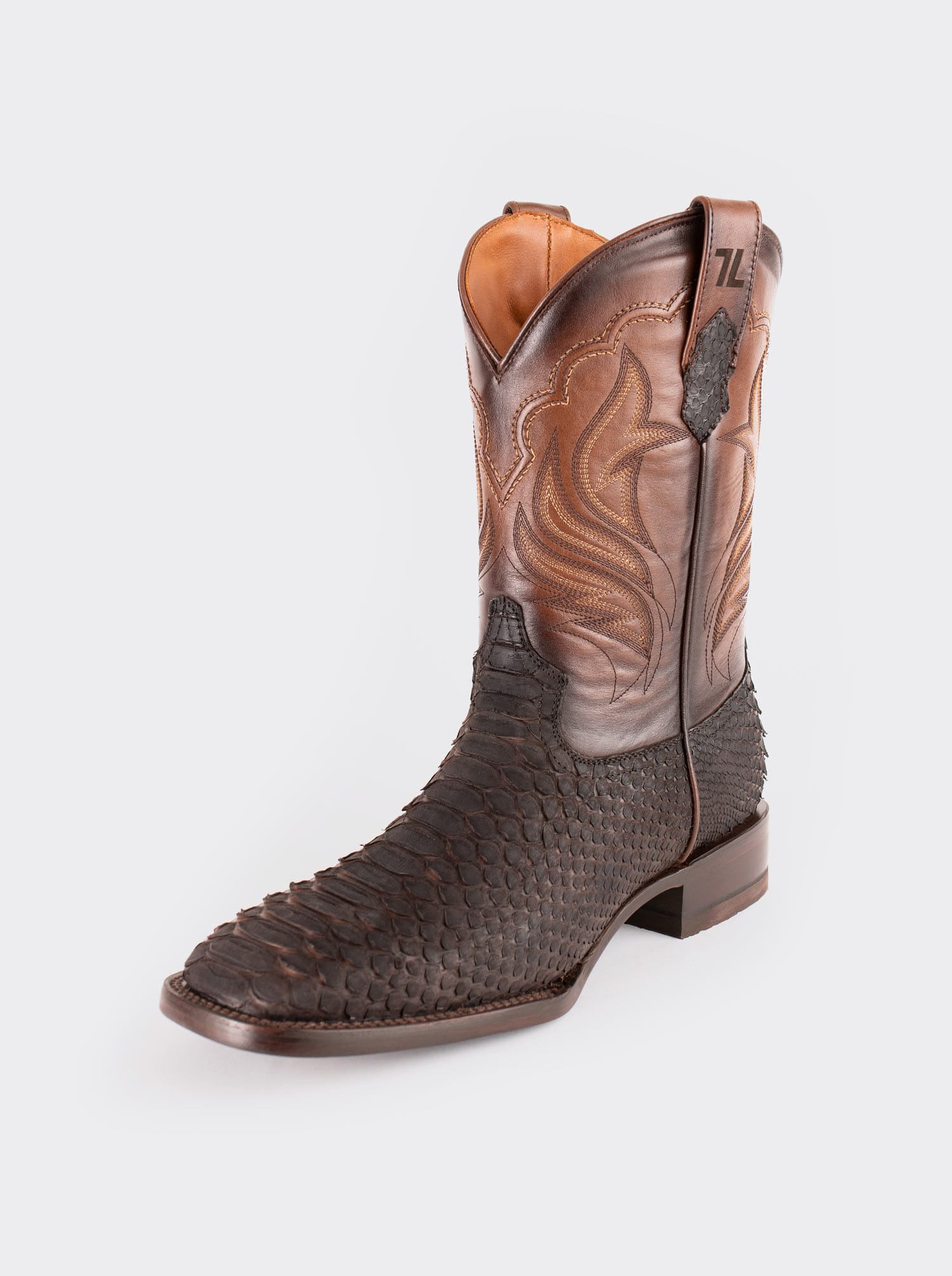 Bota Rodeo con Suela de Cuero en Piel Genuina de Pitón Nobuck Café Estilo 1558