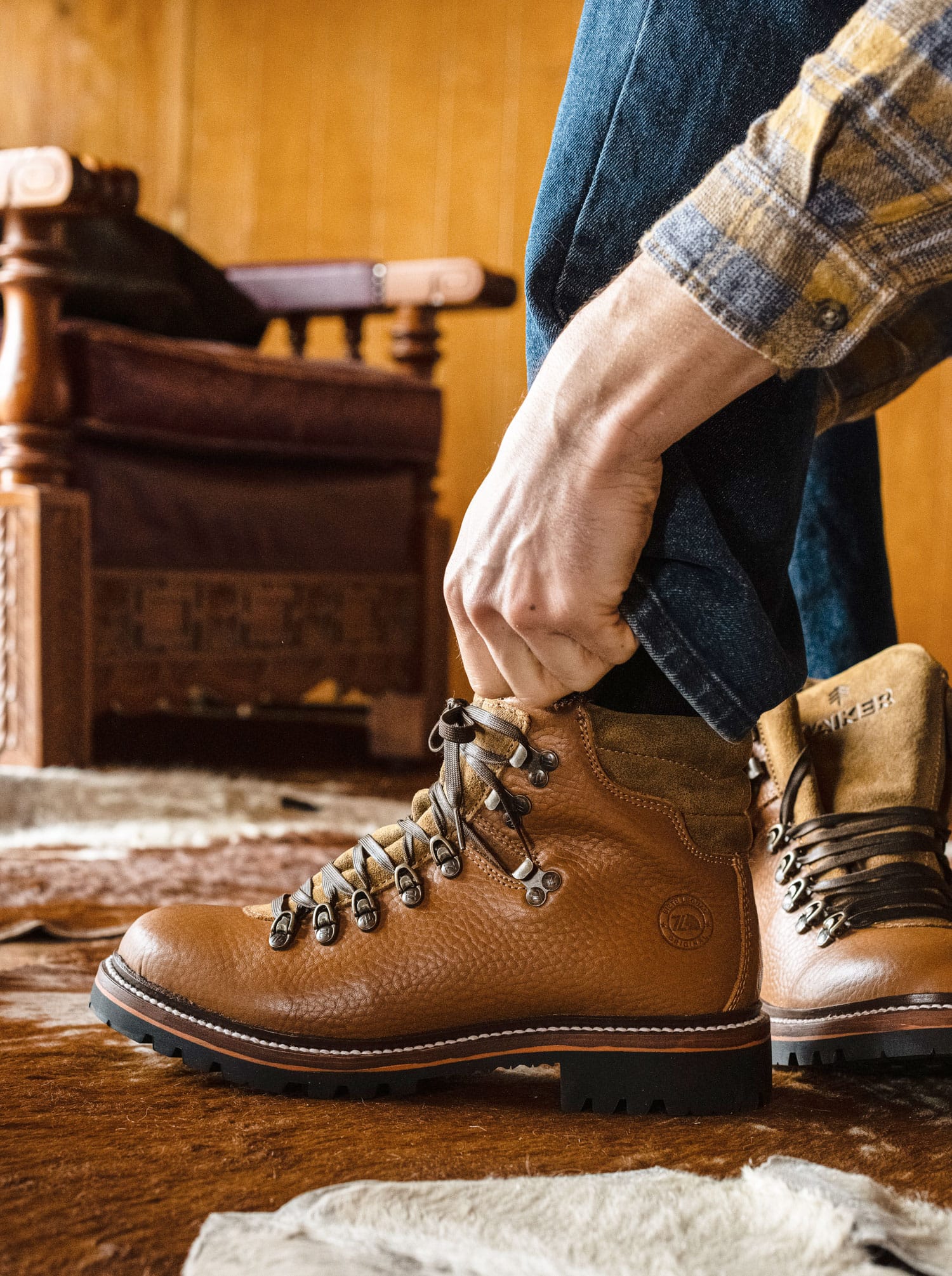 Bota Haiker Alpinista con Suela Vibram® Bull Fight Maple Estilo 2483