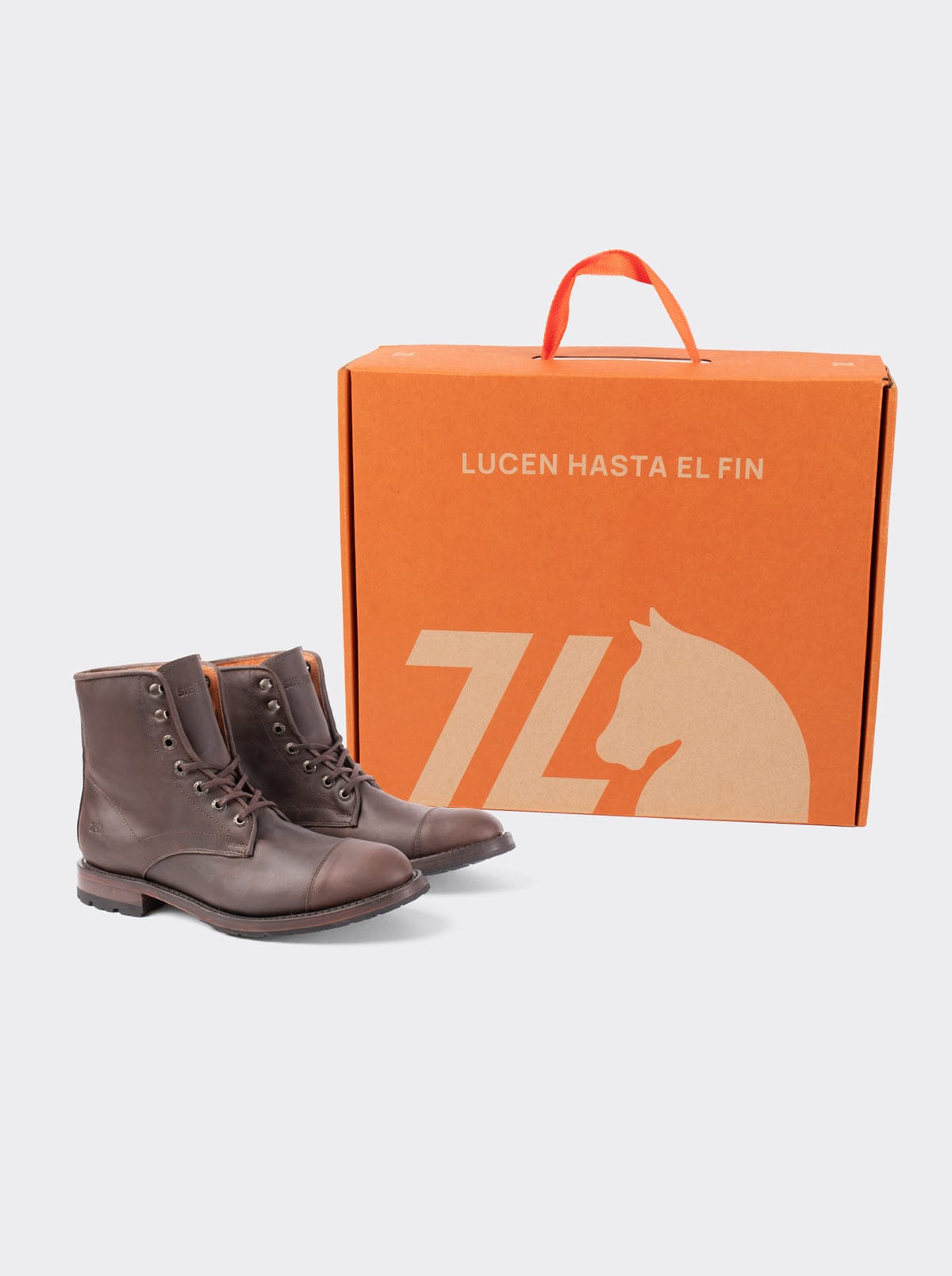 Botín Cap Toe con Suela Doble Vida Track Crazy Café Estilo 6304
